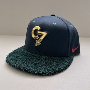 Nike Doernbecher- Stefan Janoski/Max Snapback